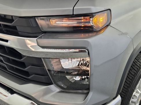 New 2026 Chevrolet Silverado 3500 LT w/ Texas Edition AWD/4WD image 9