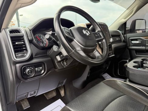 Used 2024 RAM 2500 Laramie AWD/4WD image 19