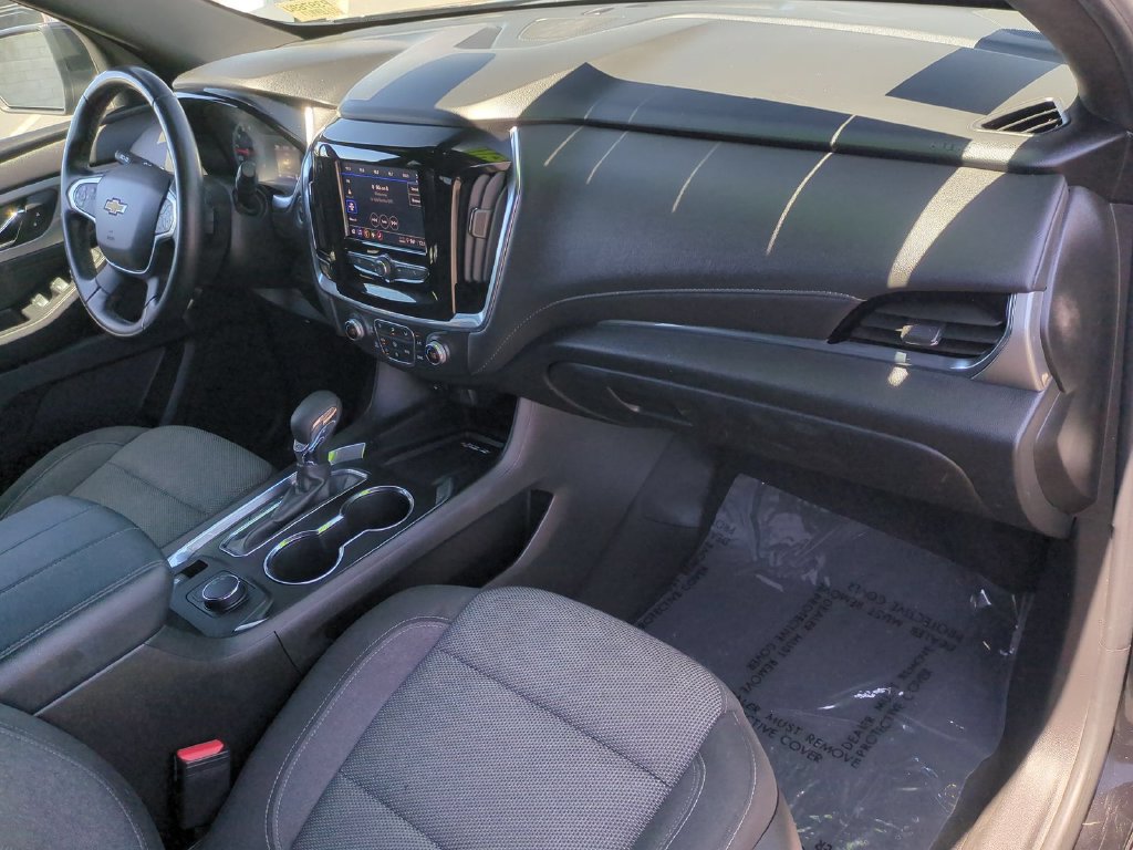 Used 2023 Chevrolet Traverse LT FWD image 34