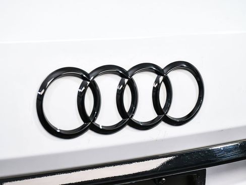 Used 2021 Audi SQ7 Premium Plus w/ Driver Assistance Package AWD/4WD image 98