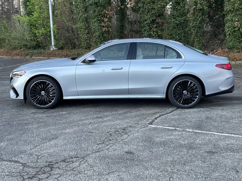 New 2026 Mercedes-Benz E 450 4MATIC Sedan image 14