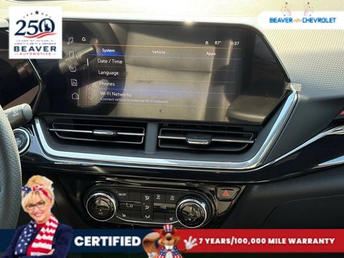 Used 2025 Chevrolet Trax RS w/ Driver Confidence Package FWD image 19