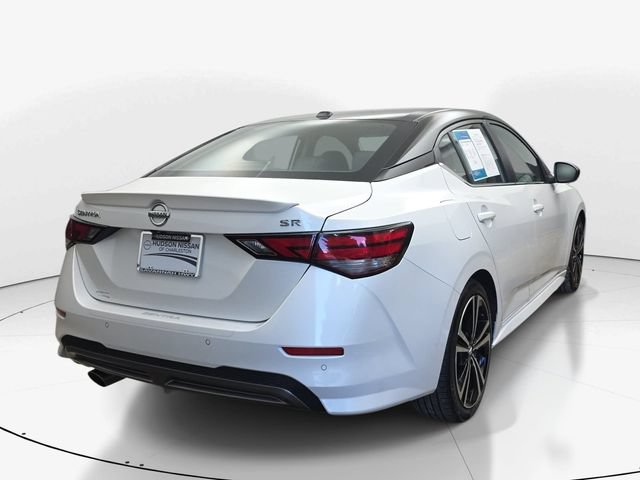 Used 2023 Nissan Sentra SR w/ SR Premium Package FWD image 6