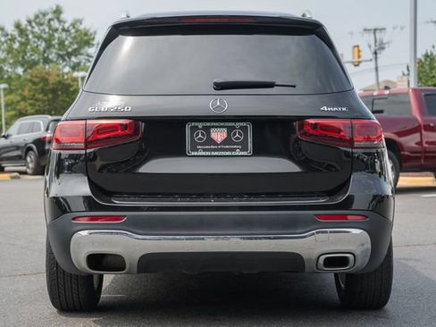 Used 2021 Mercedes-Benz GLB 250 4MATIC image 6