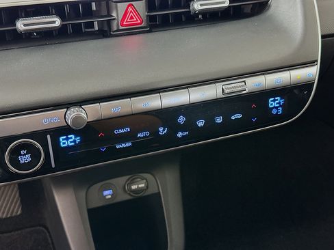 Used 2024 Hyundai Ioniq 5 SE image 24