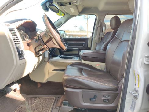 Used 2018 RAM 2500 Longhorn image 18