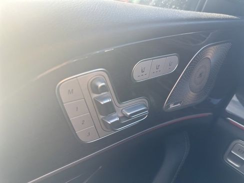 Used 2024 Mercedes-Benz GLE 350 4MATIC w/ 3rd Row Seat Package image 18