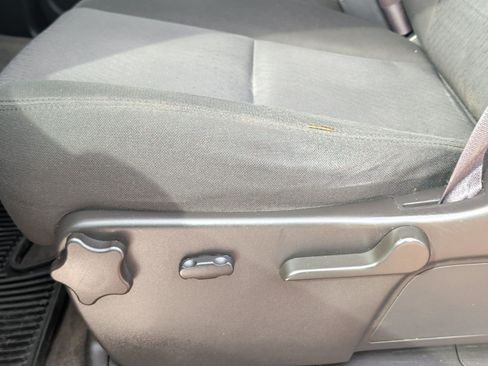 Used 2012 Chevrolet Silverado 1500 LT RWD image 9