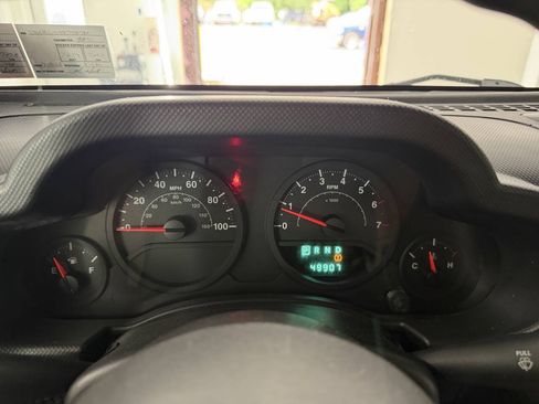 Used 2009 Jeep Wrangler X AWD/4WD image 27