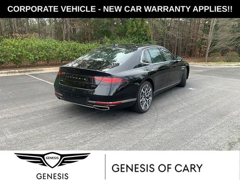 Used 2025 Genesis G90 3.5T image 2