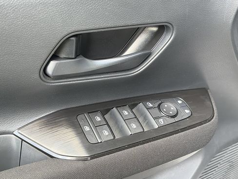 Used 2026 Nissan Kicks S FWD image 18