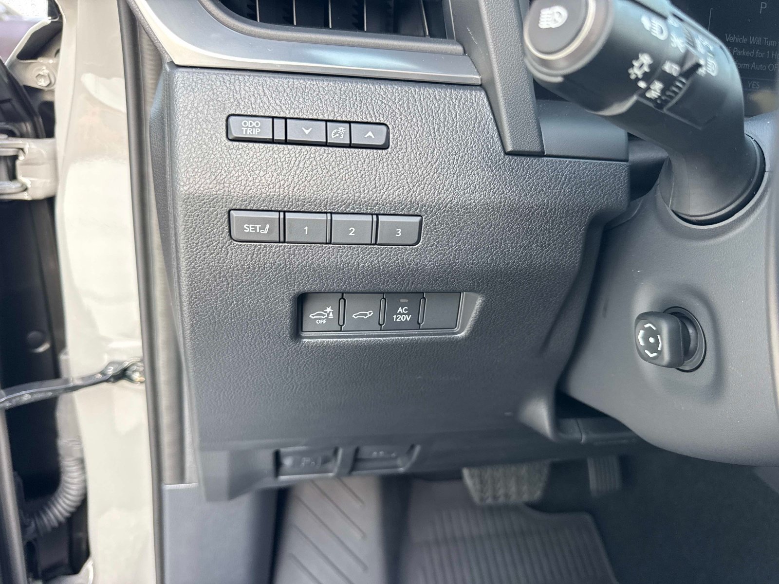 Certified 2026 Lexus GX 550 w/ Accessory Package (2T) AWD/4WD image 33