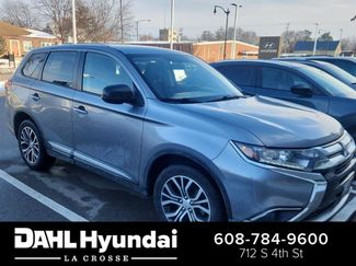 Used 2018 Mitsubishi Outlander ES video 1