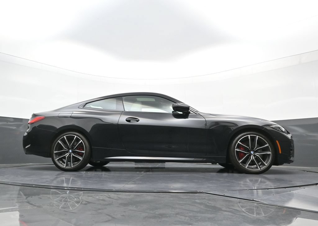 Used 2023 BMW 430i xDrive Coupe w/ M Sport Package AWD/4WD image 28