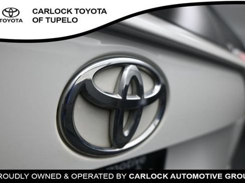 Used 2025 Toyota RAV4 XLE w/ Convenience Package FWD image 12