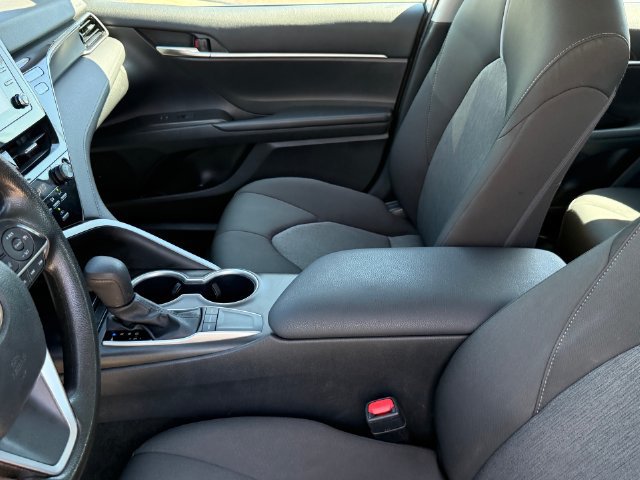 Used 2023 Toyota Camry LE FWD image 10
