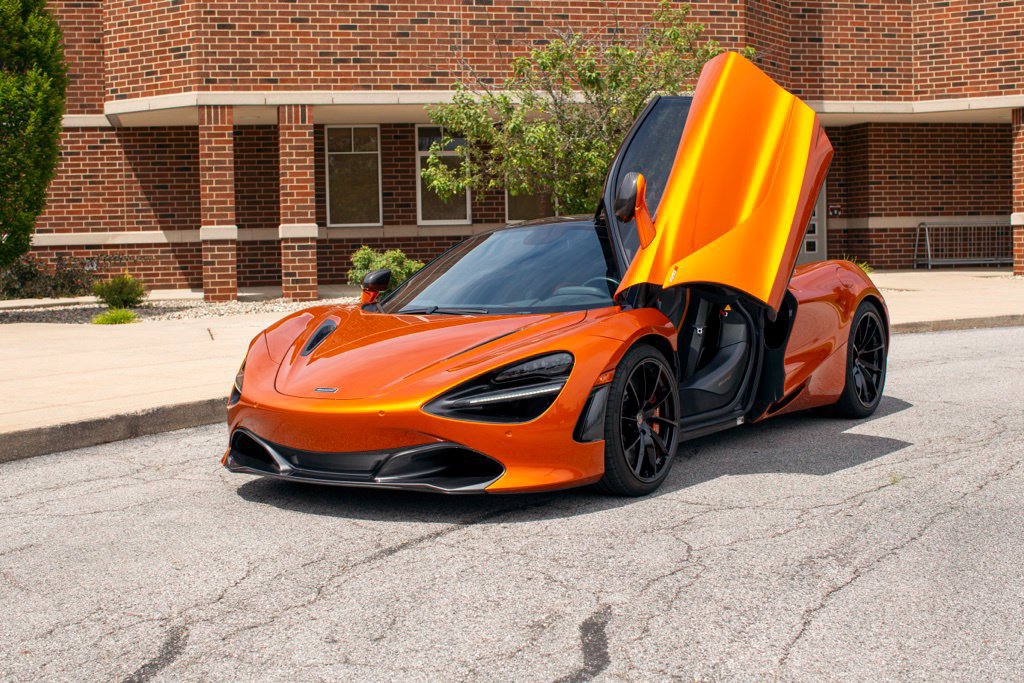 Used 2018 McLaren 720S Performance RWD image 37