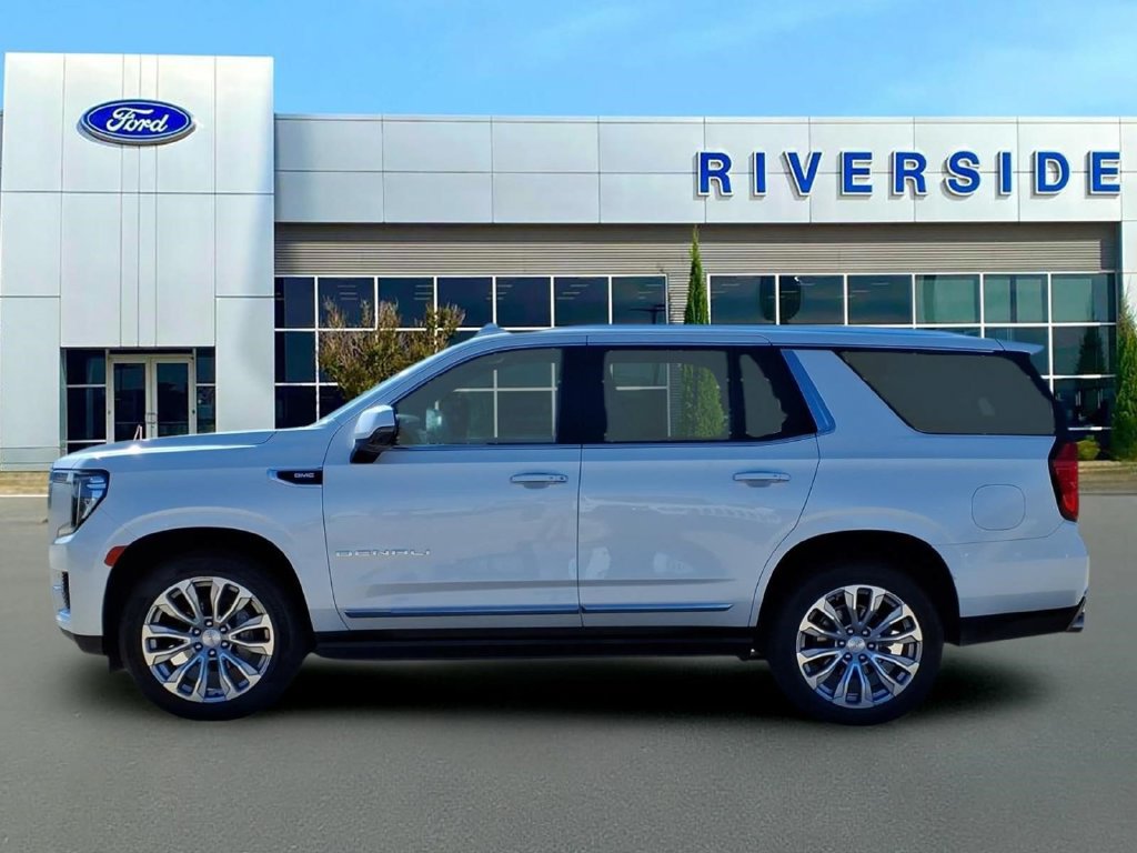 Used 2022 GMC Yukon Denali AWD/4WD image 4