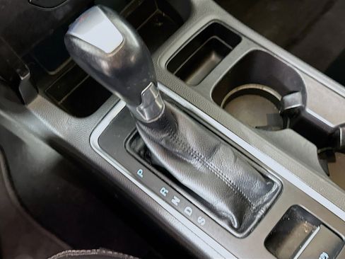 Used 2017 Ford Escape Titanium image 25