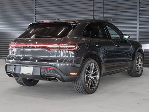 Certified 2026 Porsche Macan AWD/4WD image 10