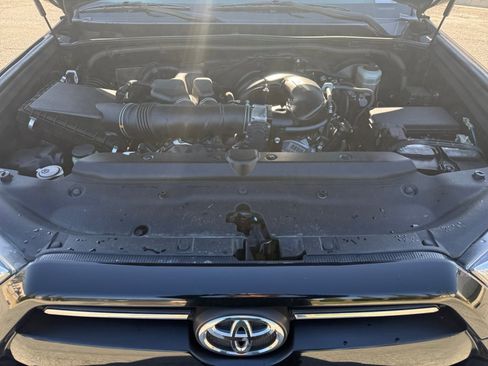 Used 2021 Toyota 4Runner SR5 image 19