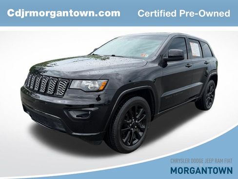 Used 2020 Jeep Grand Cherokee Altitude AWD/4WD image 1