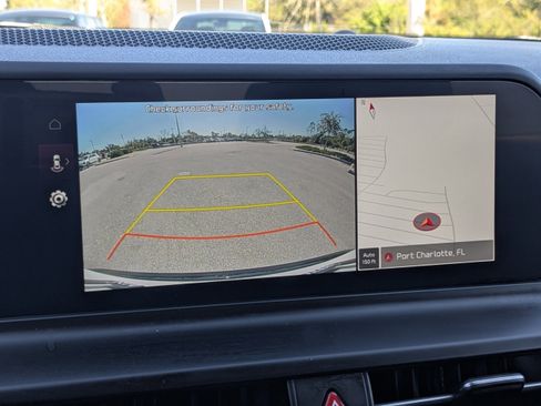 Used 2025 Kia Seltos S image 23