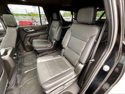 Used 2021 Chevrolet Tahoe LT w/ LT Signature Package AWD/4WD image 14