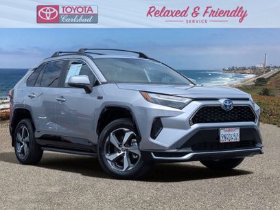 Used 2024 Toyota RAV4 SE w/ Weather & Moonroof Package