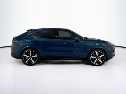 Certified 2026 Porsche Cayenne Coupe AWD/4WD image 8