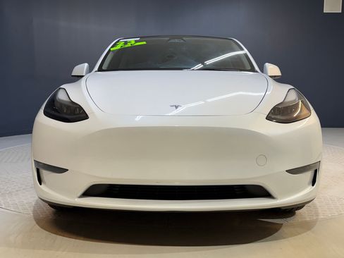 Used 2023 Tesla Model Y 2WD image 6