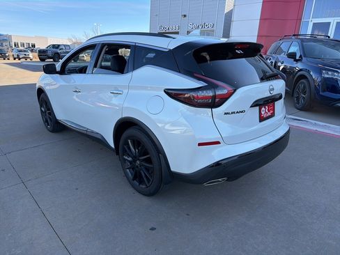 Used 2024 Nissan Murano SV w/ SV Midnight Edition Package image 3