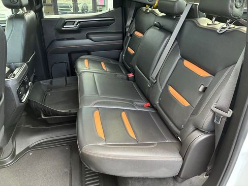 Used 2023 GMC Sierra 1500 AT4 image 34