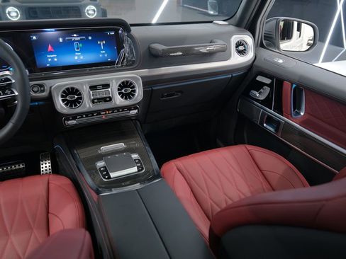Used 2026 Mercedes-Benz G 63 AMG 4MATIC image 57
