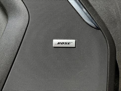 Used 2021 GMC Yukon Denali w/ Denali Premium Package AWD/4WD image 39