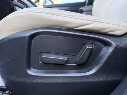 Used 2018 MAZDA CX-5 Touring w/ Preferred Equipment Package image 25