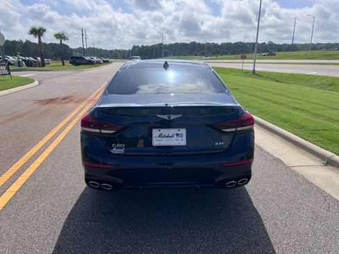 Used 2018 Genesis G80 3.3T Sport RWD image 4