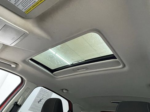 Used 2020 Ford EcoSport SE image 22