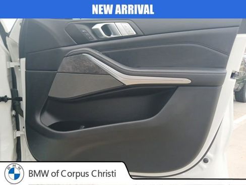 Used 2020 BMW X7 xDrive40i w/ Premium Package AWD/4WD image 14