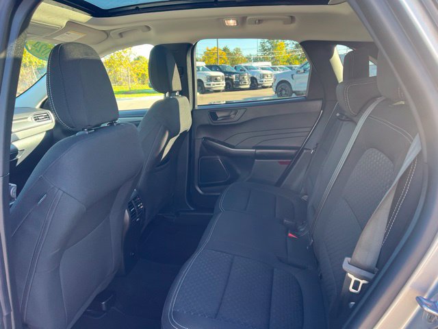 Used 2024 Ford Escape Active w/ Tech Pack #1 AWD/4WD image 18