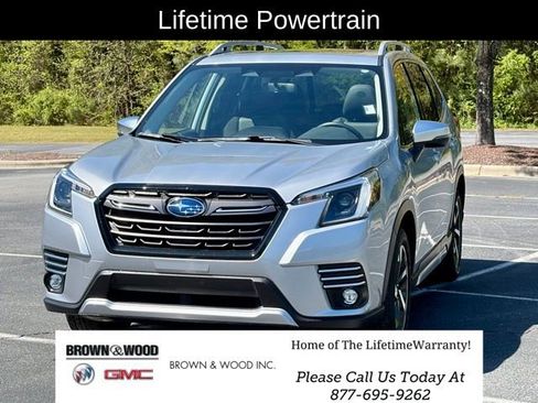 Used 2023 Subaru Forester Touring image 1