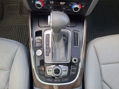 Used 2015 Audi Q5 2.0T Premium Plus w/ Technology Package image 16