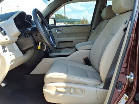 Used 2013 Honda Pilot Touring image 23