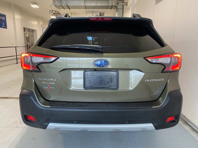 Used 2024 Subaru Outback Limited AWD/4WD image 6