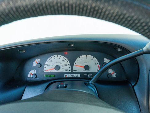 Used 2004 Ford F150 Lightning RWD image 54
