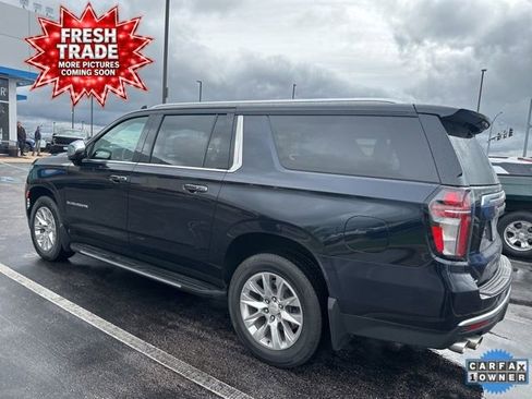 Used 2021 Chevrolet Suburban Premier w/ Premium Package image 5