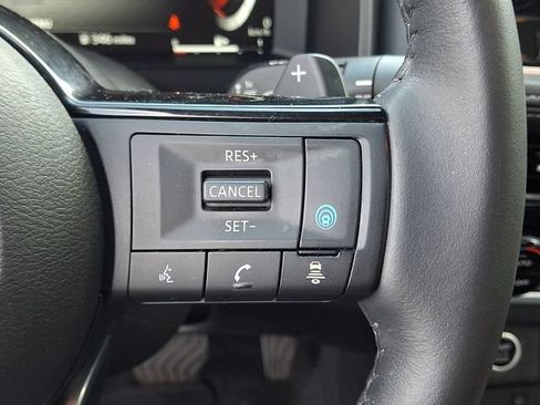 Used 2023 Nissan Rogue Platinum w/ Platinum Premium Package AWD/4WD image 24