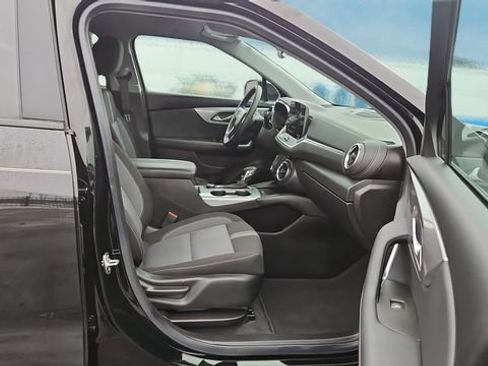 Used 2024 Chevrolet Blazer LT w/ Convenience Package image 13