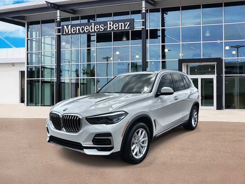 Used 2023 BMW X5 xDrive40i w/ Premium Package AWD/4WD image 1
