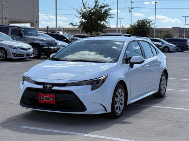 Used 2026 Toyota Corolla LE FWD image 9